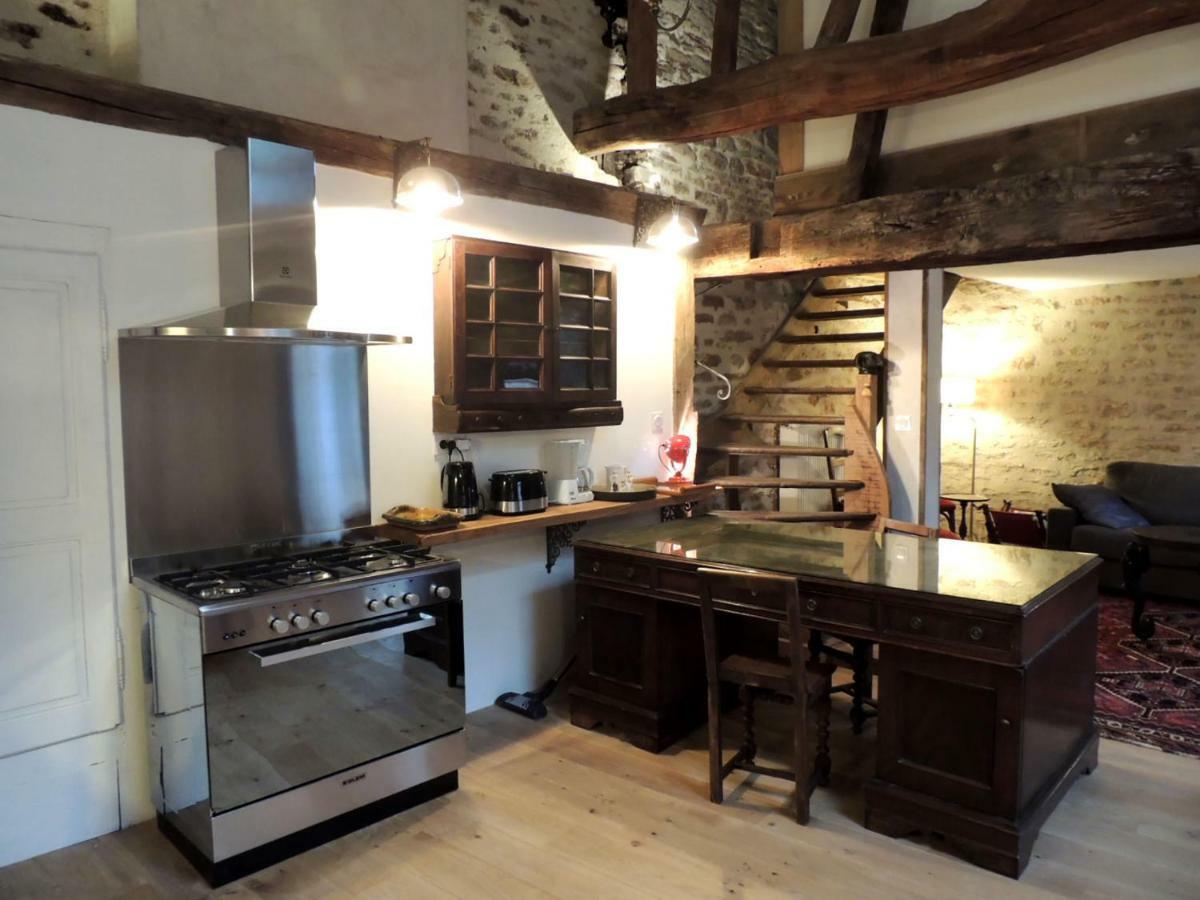 Maison Romane 1136 คลูนี ภายนอก รูปภาพ