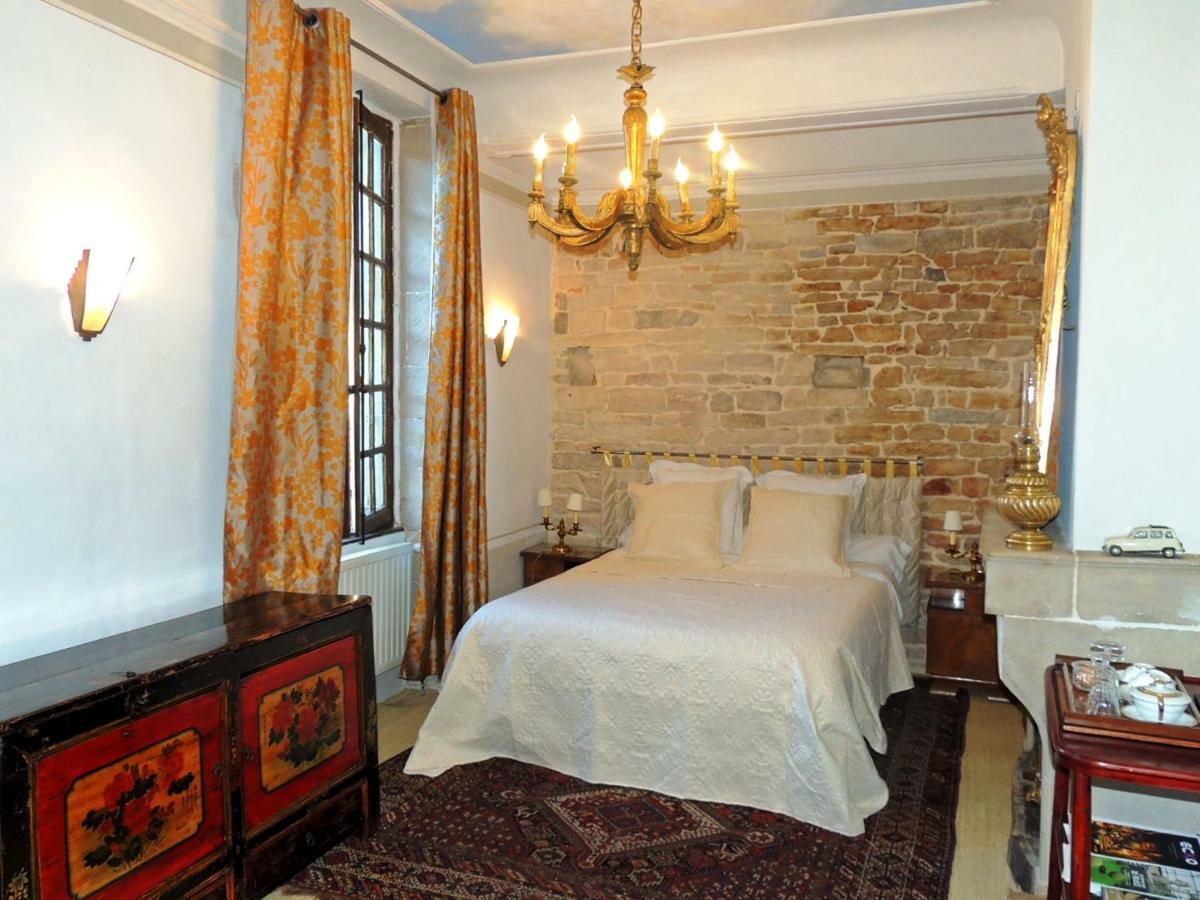 Maison Romane 1136 คลูนี ภายนอก รูปภาพ