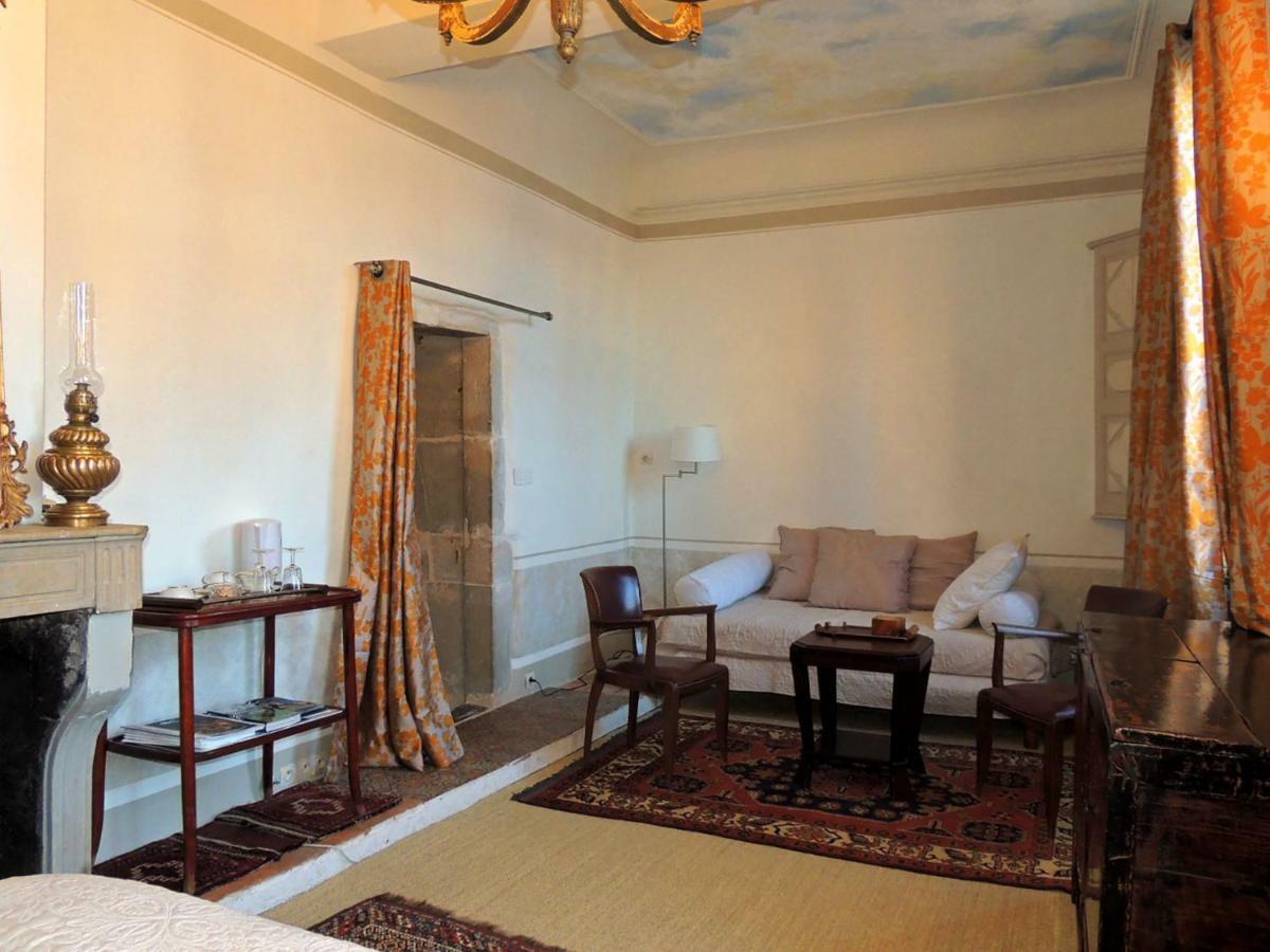 Maison Romane 1136 คลูนี ภายนอก รูปภาพ